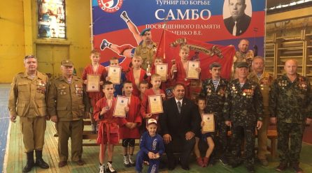 В Алчевске состоялся открытый международный турнир по борьбе самбо, посвященный памяти Василия Хоменко
